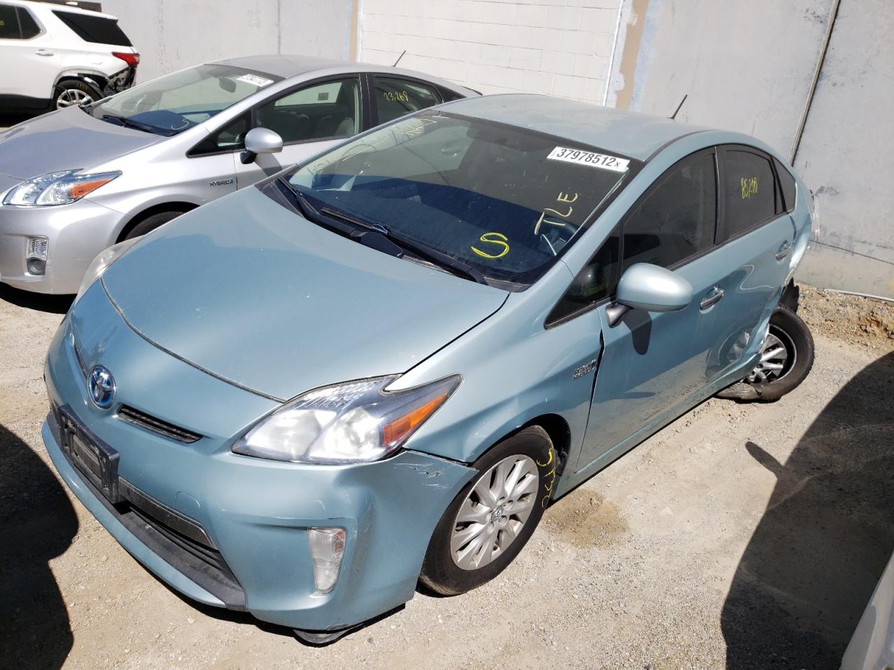 Photo 2 from auction – 2012 TOYOTA PRIUS PLUG with VIN JTDKN3DP7C3015567