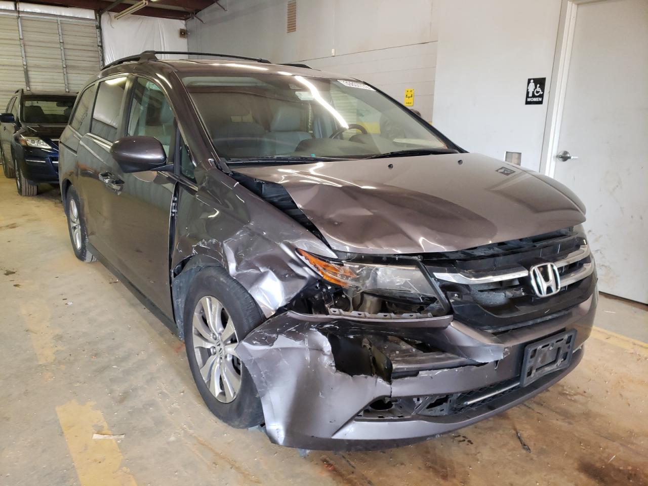 Photo 1 from auction – 2014 HONDA ODYSSEY EX with VIN 5FNRL5H64EB007742