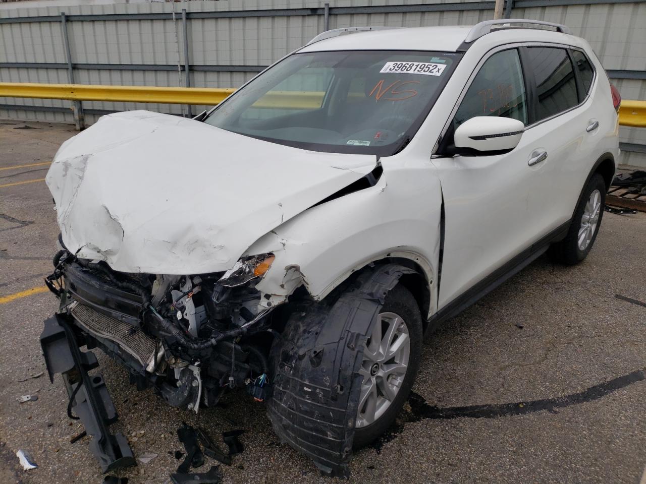 Photo 2 from auction – 2017 NISSAN ROGUE S with VIN KNMAT2MV5HP514085