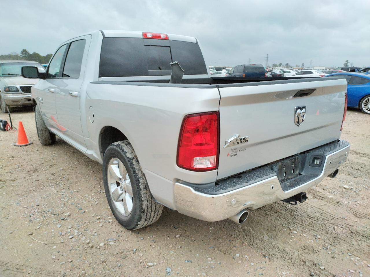 Zdjęcie 3 z aukcji – 2018 RAM 1500 SLT z VIN 3C6RR6LT8JG210159