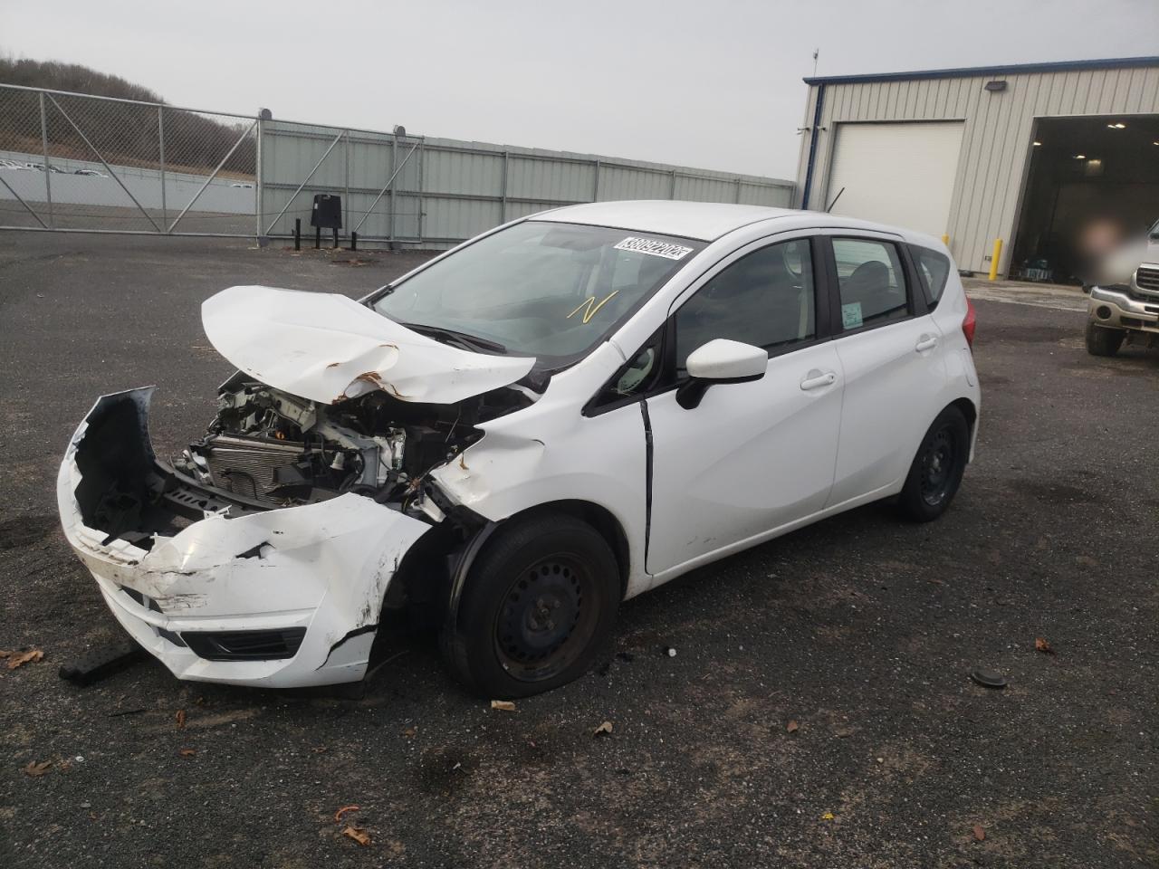 Photo 2 from auction – 2019 NISSAN VERSA NOTE with VIN 3N1CE2CP3KL366546