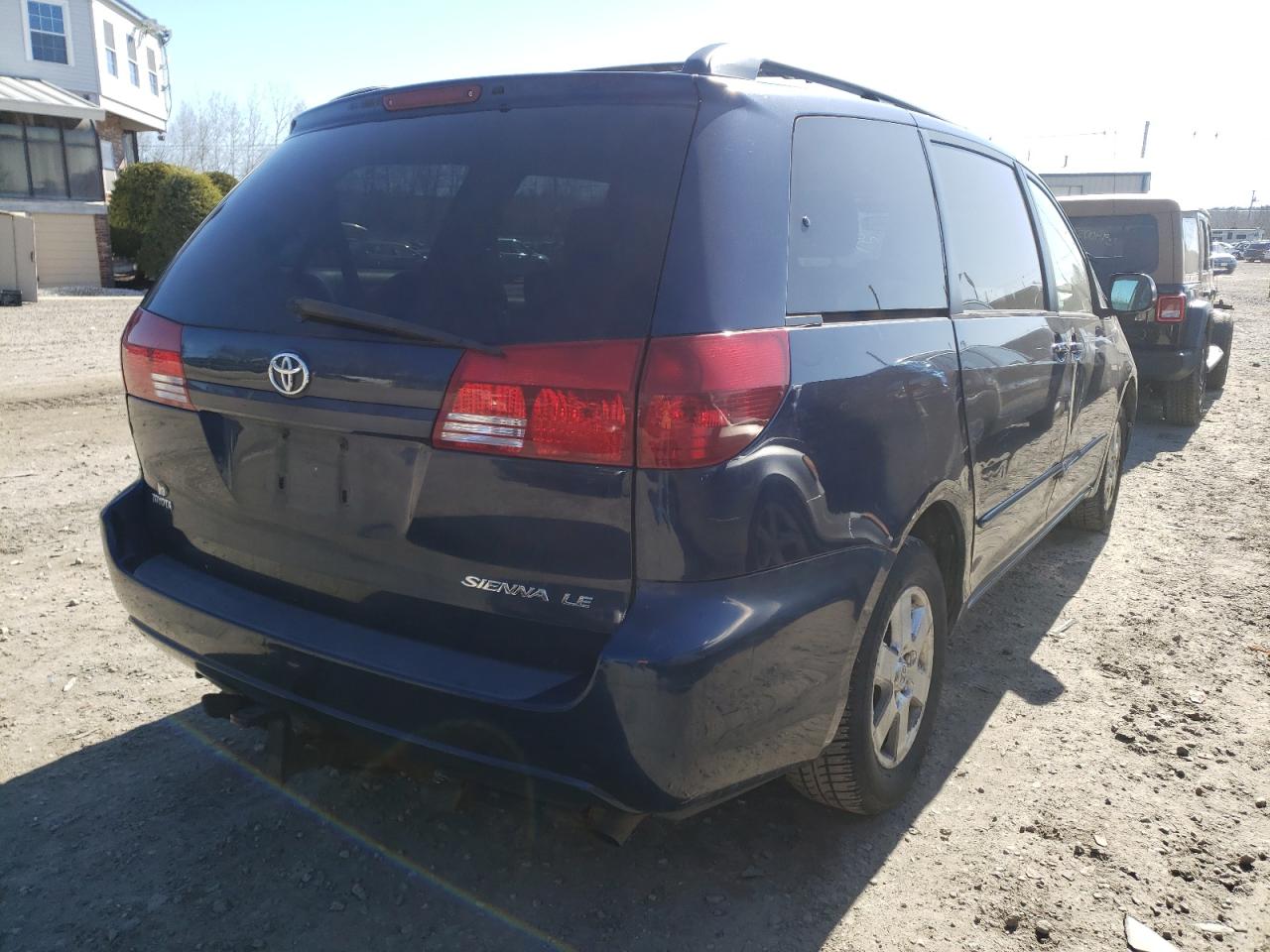 Photo 4 from auction – 2004 TOYOTA SIENNA with VIN 5TDZA23C54S000049