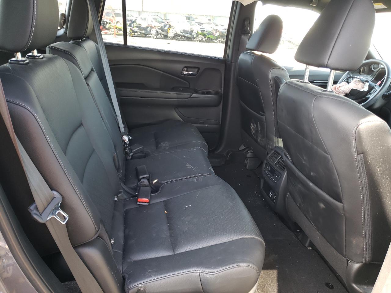 Photo 6 from auction – 2020 HONDA PASSPORT E with VIN 5FNYF8H02LB014184