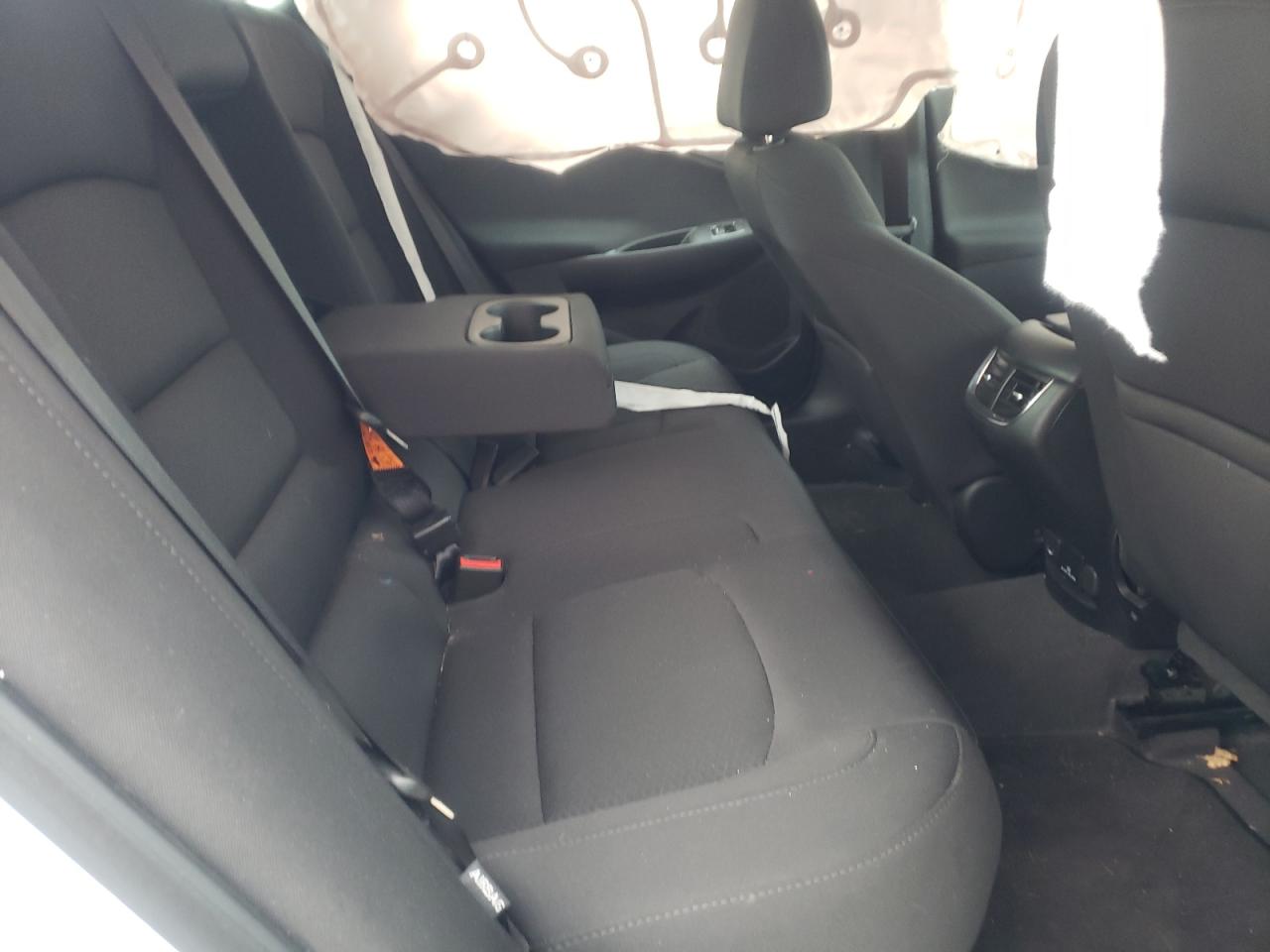 Photo 6 from auction – 2018 CHEVROLET MALIBU LT with VIN 1G1ZD5ST0JF202327