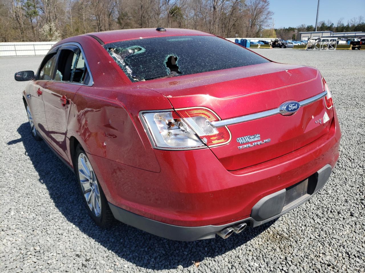Photo 3 from auction – 2012 FORD TAURUS LIM with VIN 1FAHP2FW7CG103455