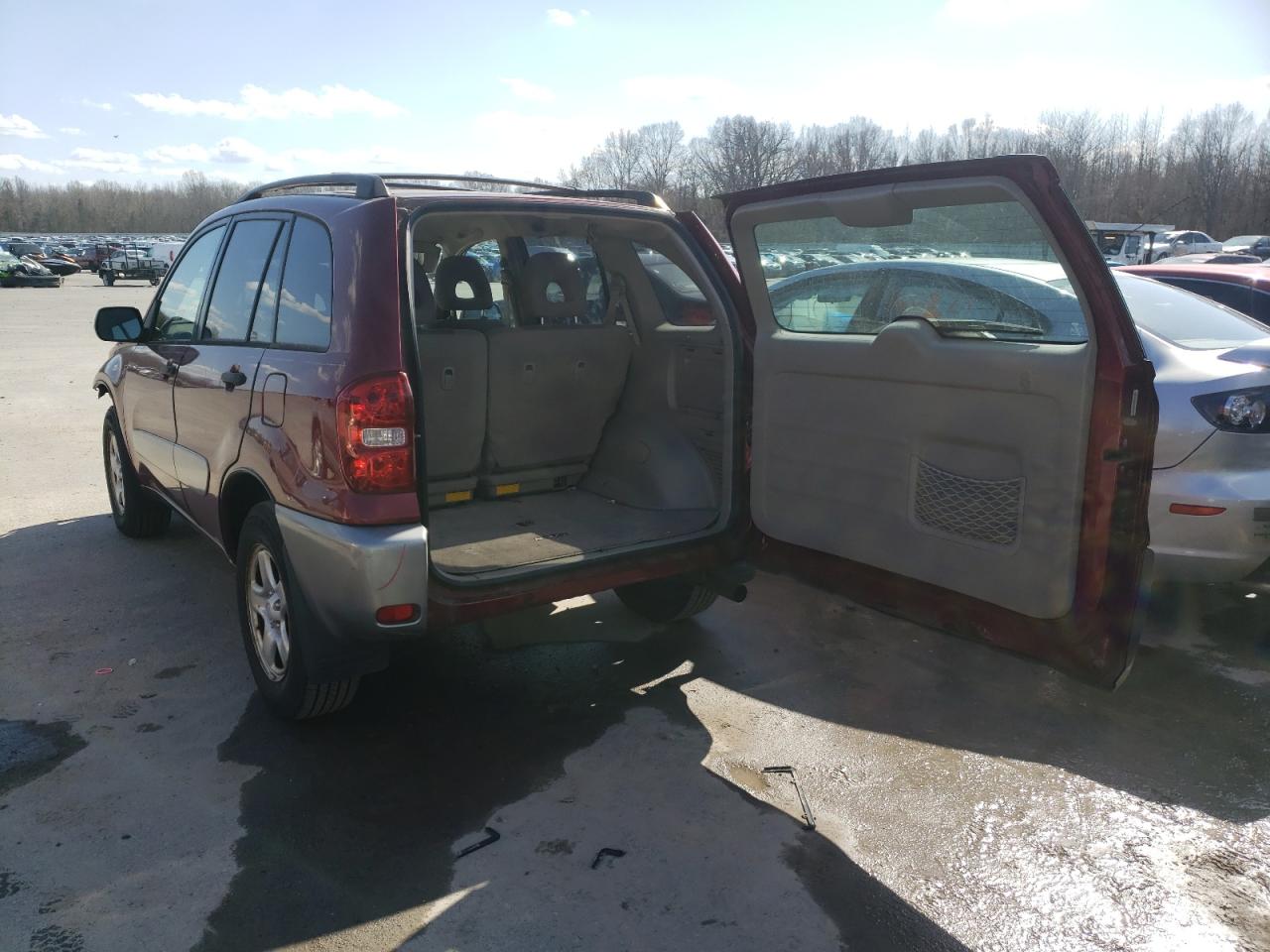 Photo 3 from auction – 2004 TOYOTA RAV4 with VIN JTEHD20V940002930