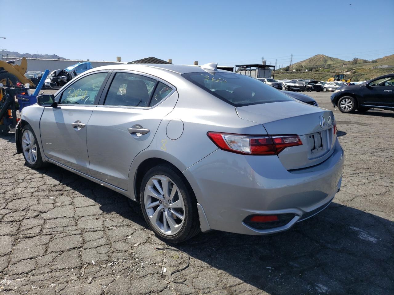 Photo 3 from auction – 2018 ACURA ILX BASE W with VIN 19UDE2F39JA007610