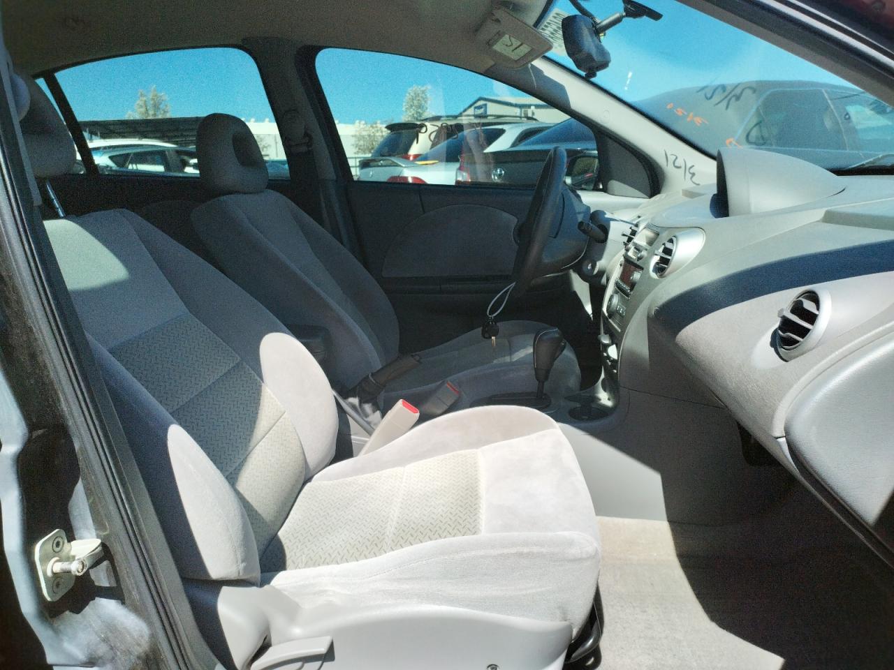 Photo 5 from auction – 2007 SATURN ION LEVEL with VIN 1G8AL55BX7Z102621