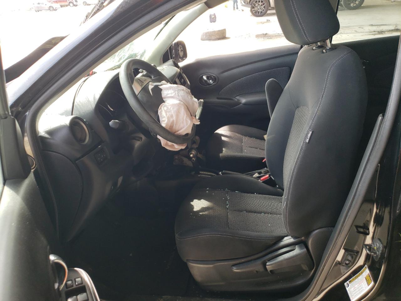 Photo 5 from auction – 2016 NISSAN VERSA S with VIN 3N1CN7AP0GL908659