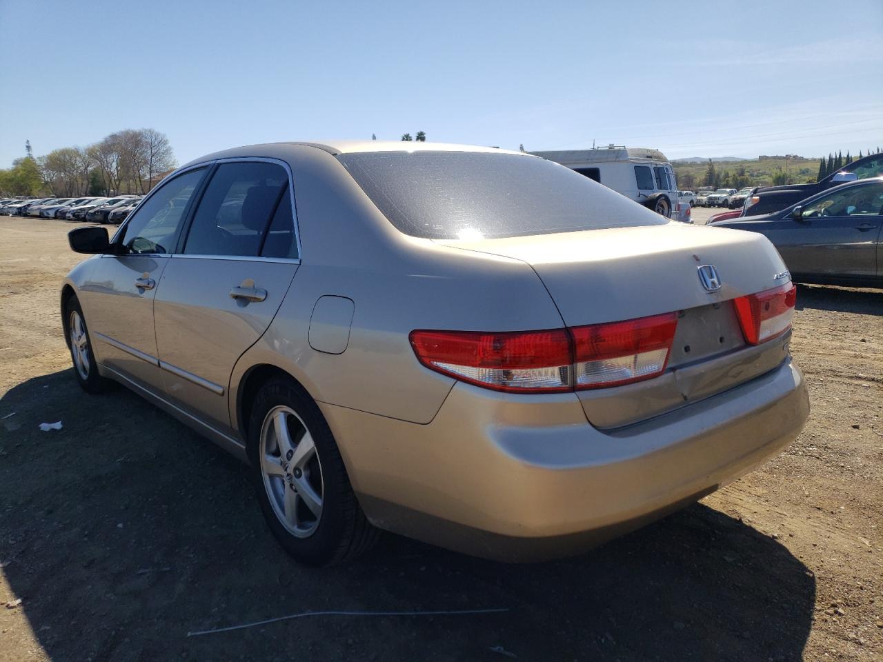 Photo 3 from auction – 2004 HONDA ACCORD EX with VIN JHMCM56644C023116