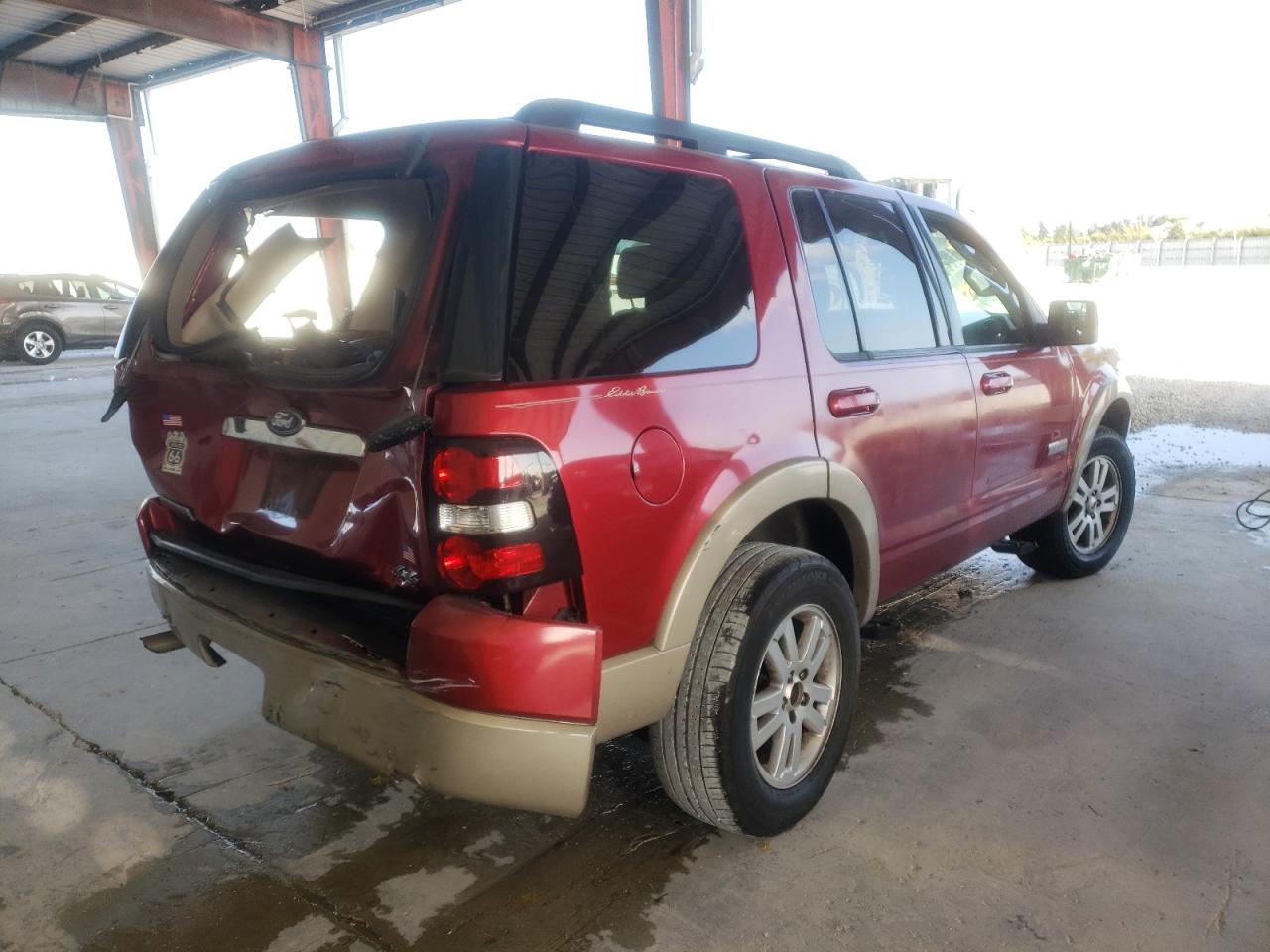 Photo 4 from auction – 2008 FORD EXPLORER E with VIN 1FMEU74E28UA88445