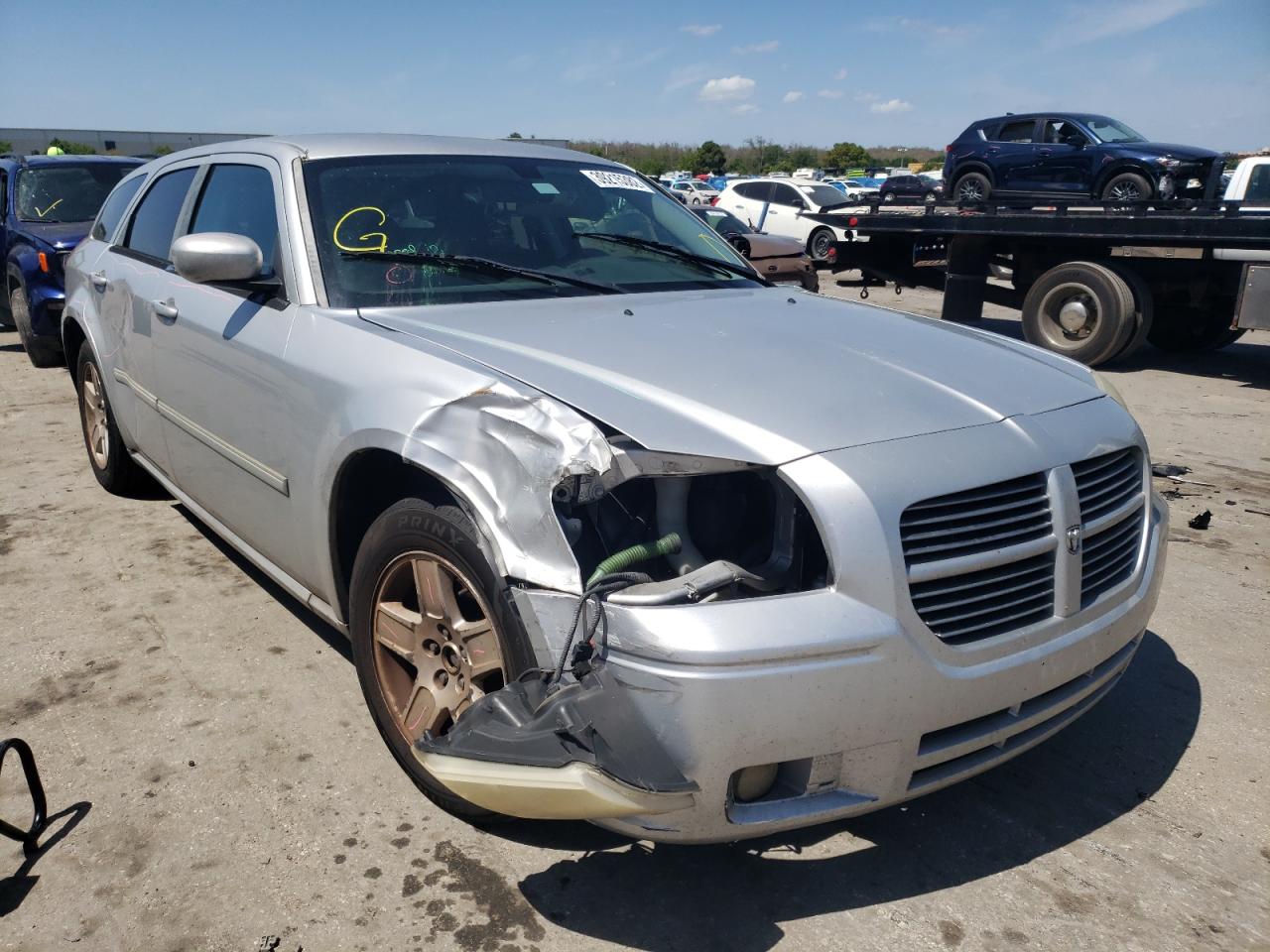 DODGE MAGNUM SXT 2007 with VIN 2D4FV47V37H793985 - Photo from auction