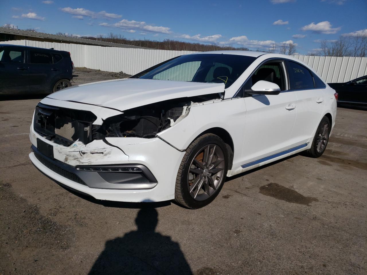 Photo 2 from auction – 2017 HYUNDAI SONATA SPO with VIN 5NPE34AB4HH508121
