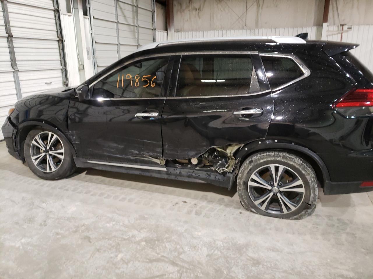 Photo 9 from auction – 2017 NISSAN ROGUE S with VIN 5N1AT2MT1HC731179