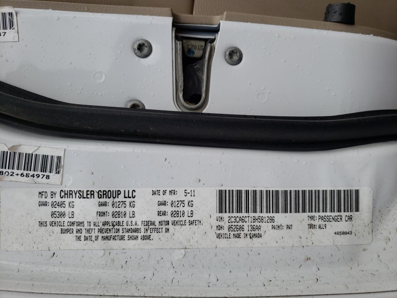 Photo 10 from auction – 2011 CHRYSLER 300C with VIN 2C3CA6CT1BH581286