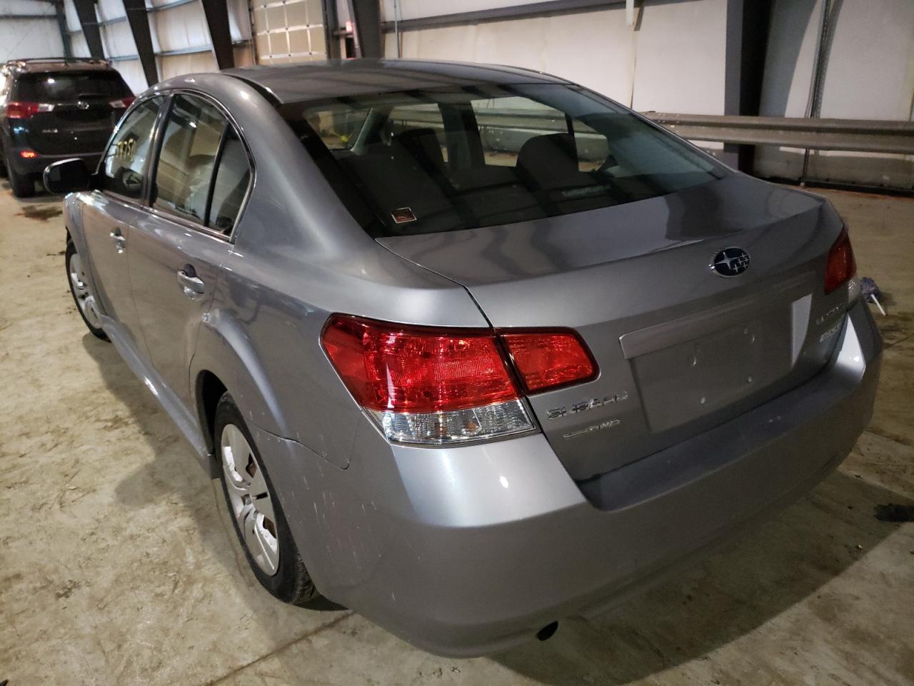 Photo 3 from auction – 2010 SUBARU LEGACY 2.5 with VIN 4S3BMBA68A3231160