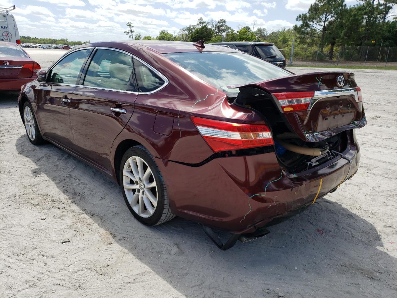 Photo 3 from auction – 2013 TOYOTA AVALON BAS with VIN 4T1BK1EB4DU030101