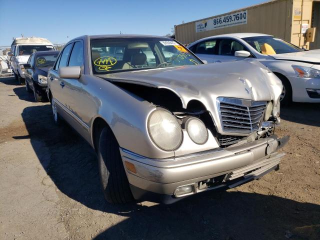 MERCEDES-BENZ E 320 1998 with VIN WDBJF65F9WA675379 - Photo from auction