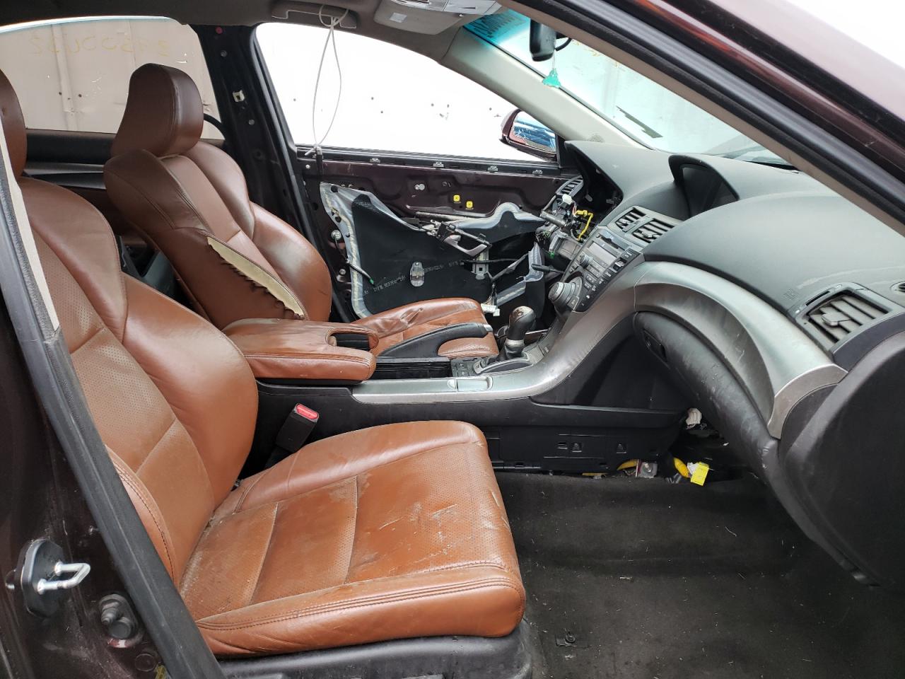 Photo 5 from auction – 2011 ACURA TL with VIN 19UUA9F50BA002271