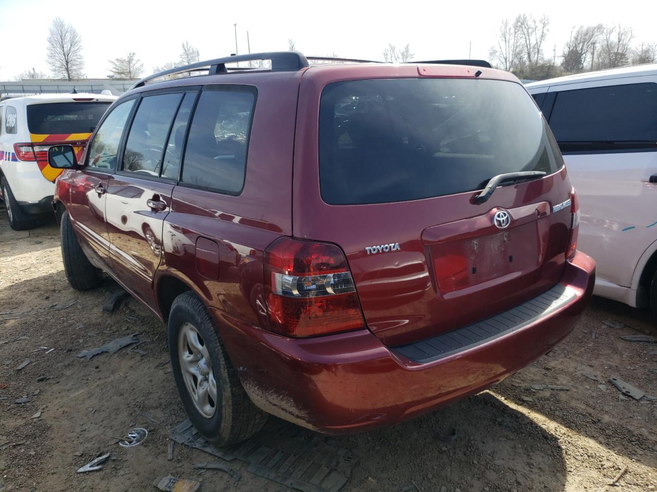 Photo 3 from auction – 2005 TOYOTA HIGHLANDER with VIN JTEGD21A850116426