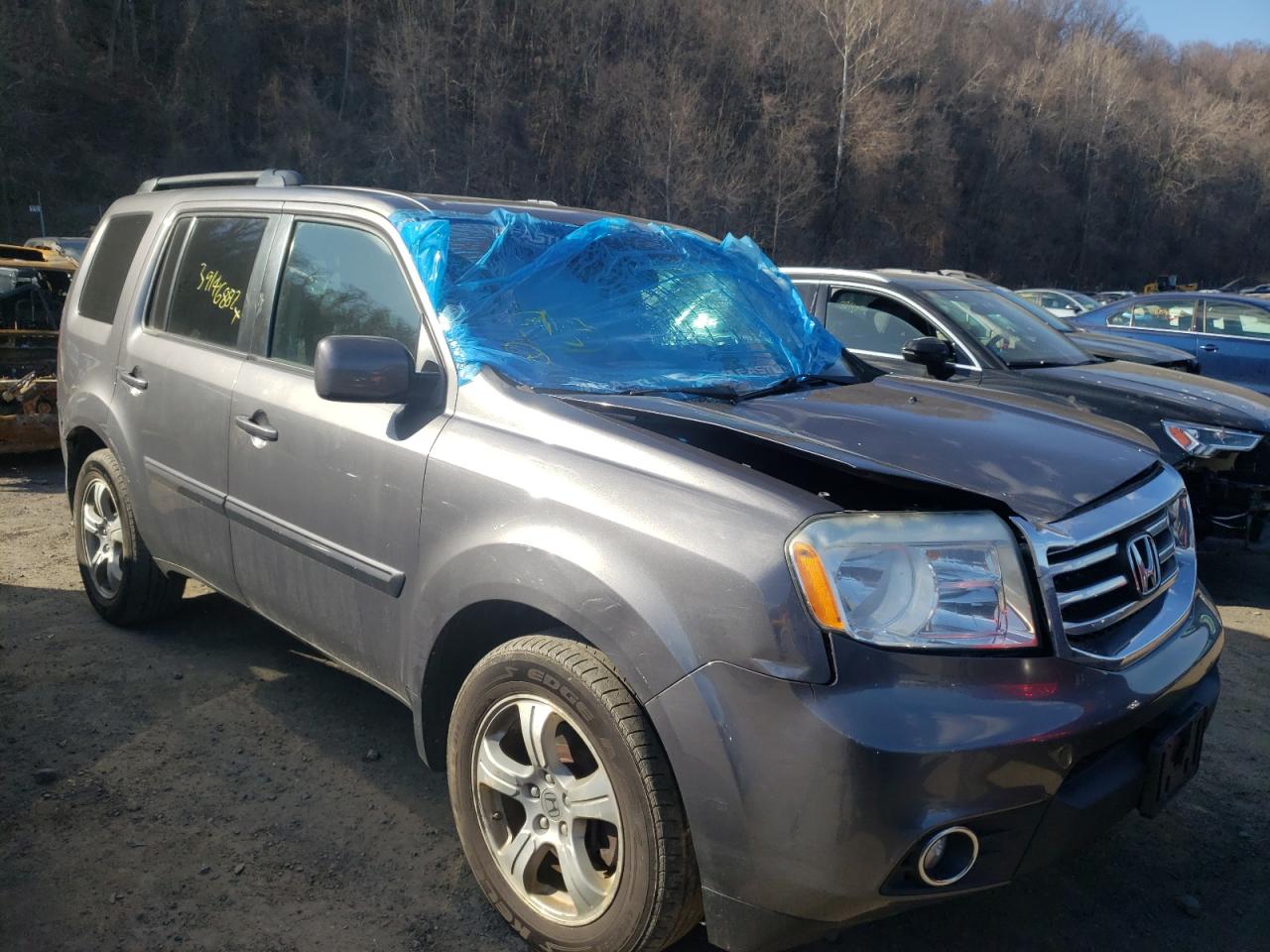 HONDA PILOT EXL 2014 with VIN 5FNYF4H57EB012843 - Photo from auction
