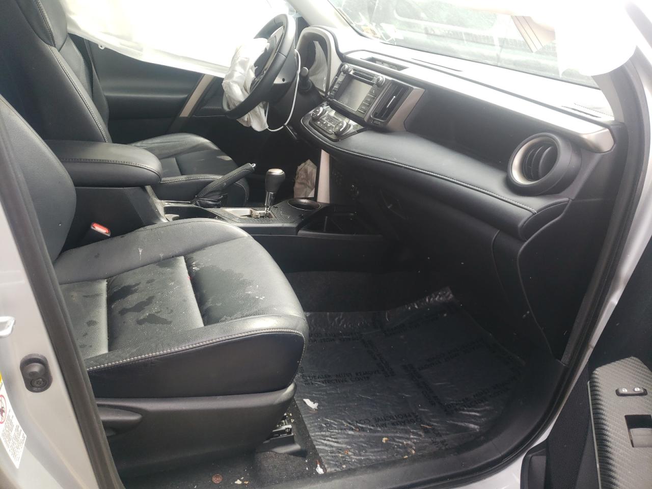 Photo 5 from auction – 2013 TOYOTA RAV4 LIMIT with VIN 2T3DFREV2DW016422