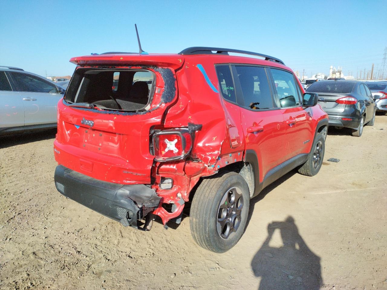 Photo 4 from auction – 2018 JEEP RENEGADE S with VIN ZACCJBAB7JPH56961
