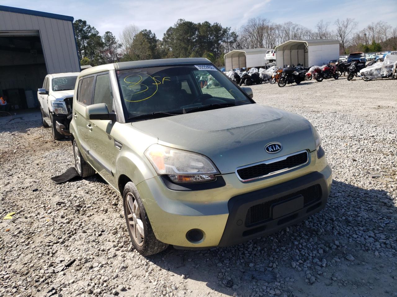KIA SOUL + 2011 with VIN KNDJT2A24B7217908 - Photo from auction