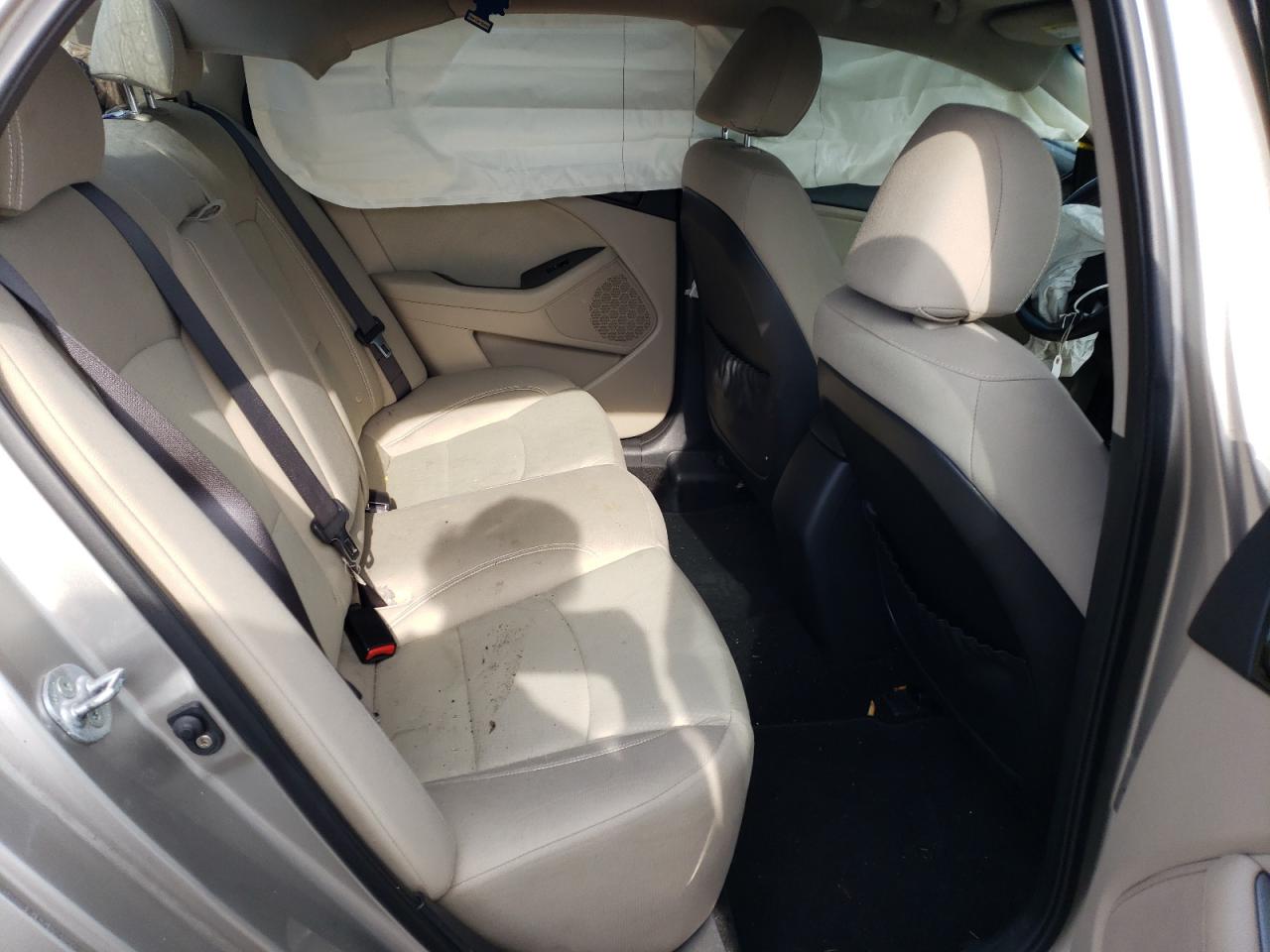 Photo 6 from auction – 2013 KIA OPTIMA LX with VIN KNAGM4A79D5425213