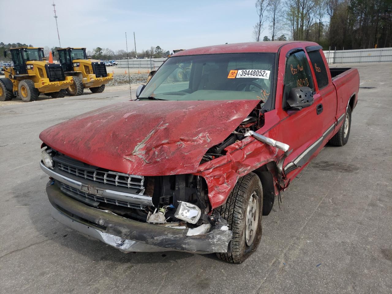 Photo 2 from auction – 2002 CHEVROLET SILVERADO with VIN 2GCEC19V321306389