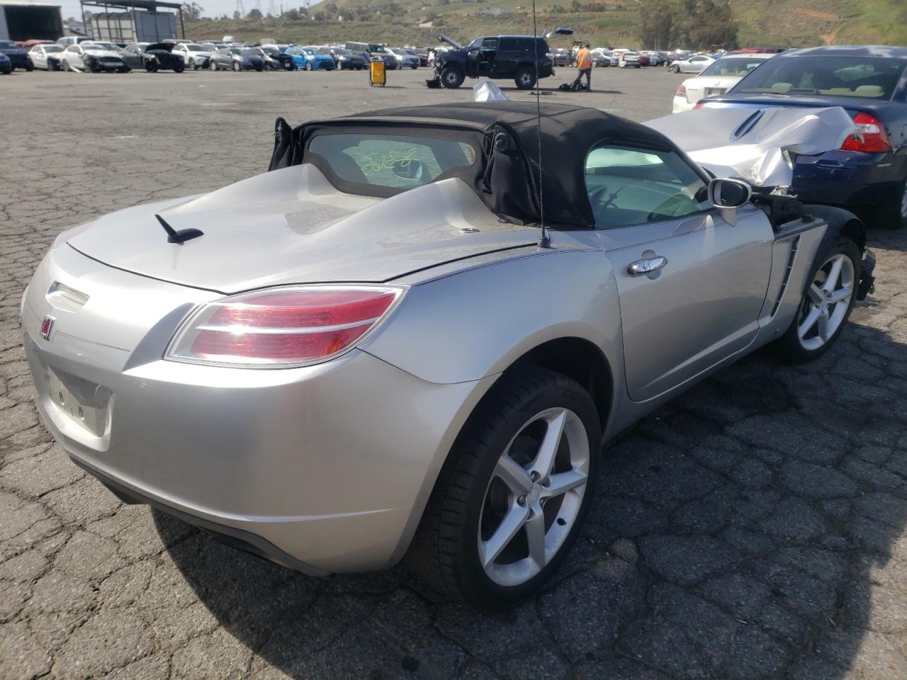 Photo 4 from auction – 2007 SATURN SKY with VIN 1G8MB35B57Y103444