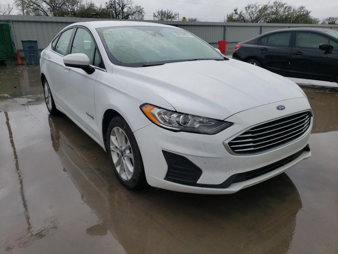 Photo 1 from auction – 2019 FORD FUSION SE with VIN 3FA6P0LU0KR204553