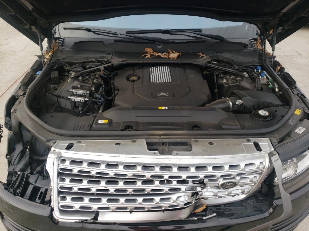 Photo 7 from auction – 2017 LAND ROVER RANGE ROVE with VIN SALGS2FK2HA331934