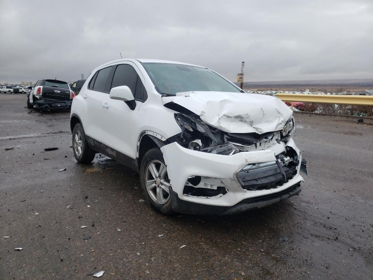 CHEVROLET TRAX LS 2020 with VIN 3GNCJNSB6LL173106 - Photo from auction
