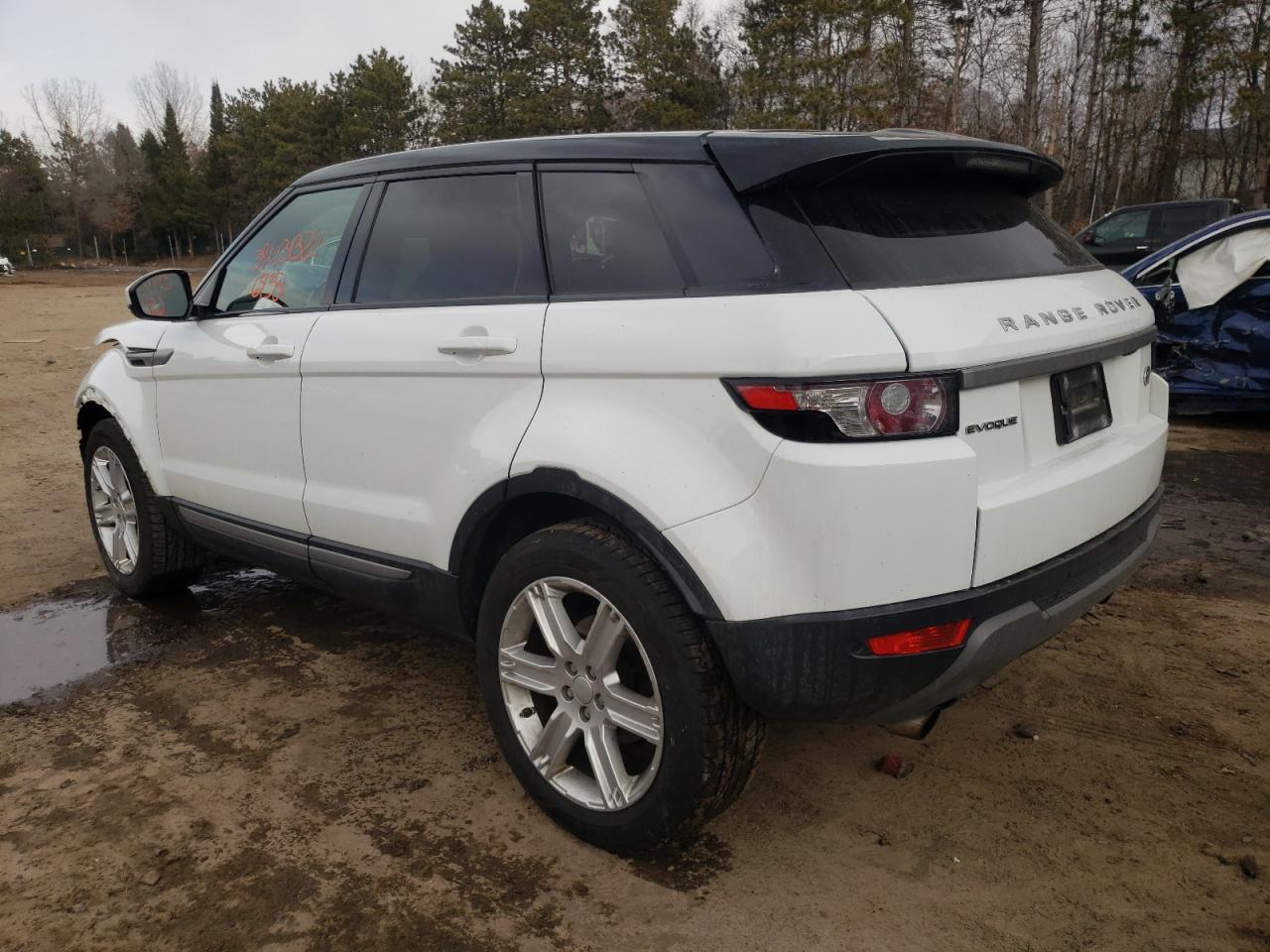 Photo 3 from auction – 2015 LAND ROVER RANGE ROVE with VIN SALVP2BGXFH038412