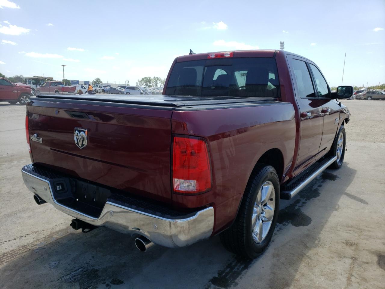 Photo 4 from auction – 2017 RAM 1500 SLT with VIN 1C6RR6LTXHS776374