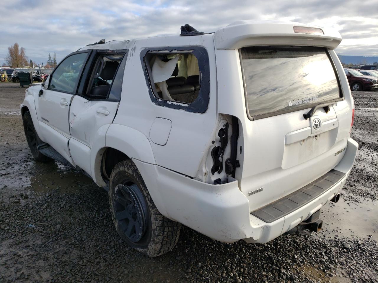 Photo 3 from auction – 2006 TOYOTA 4RUNNER LI with VIN JTEBT17RX68032292
