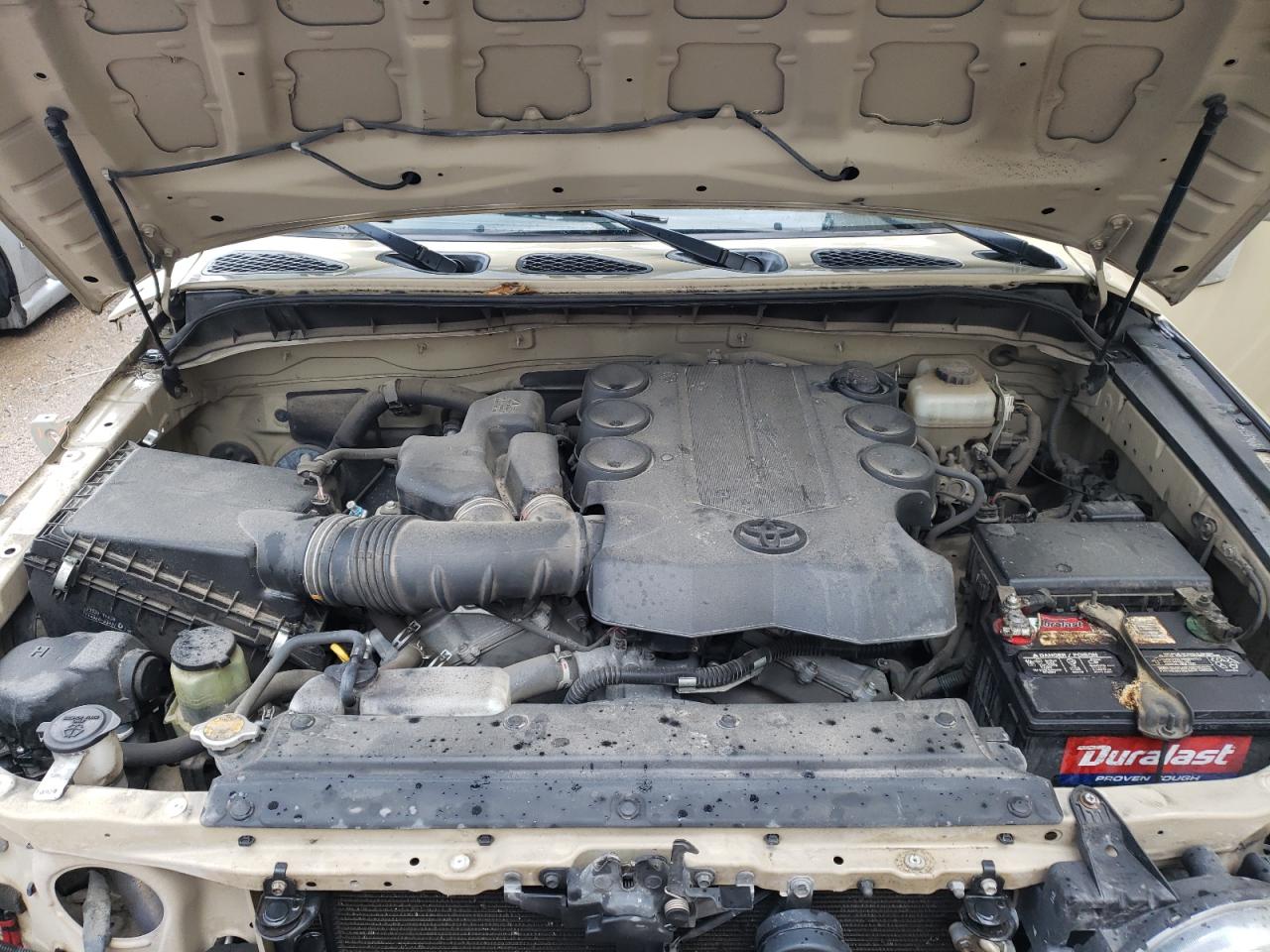 Photo 7 from auction – 2013 TOYOTA FJ CRUISER with VIN JTEBU4BF3DK169232