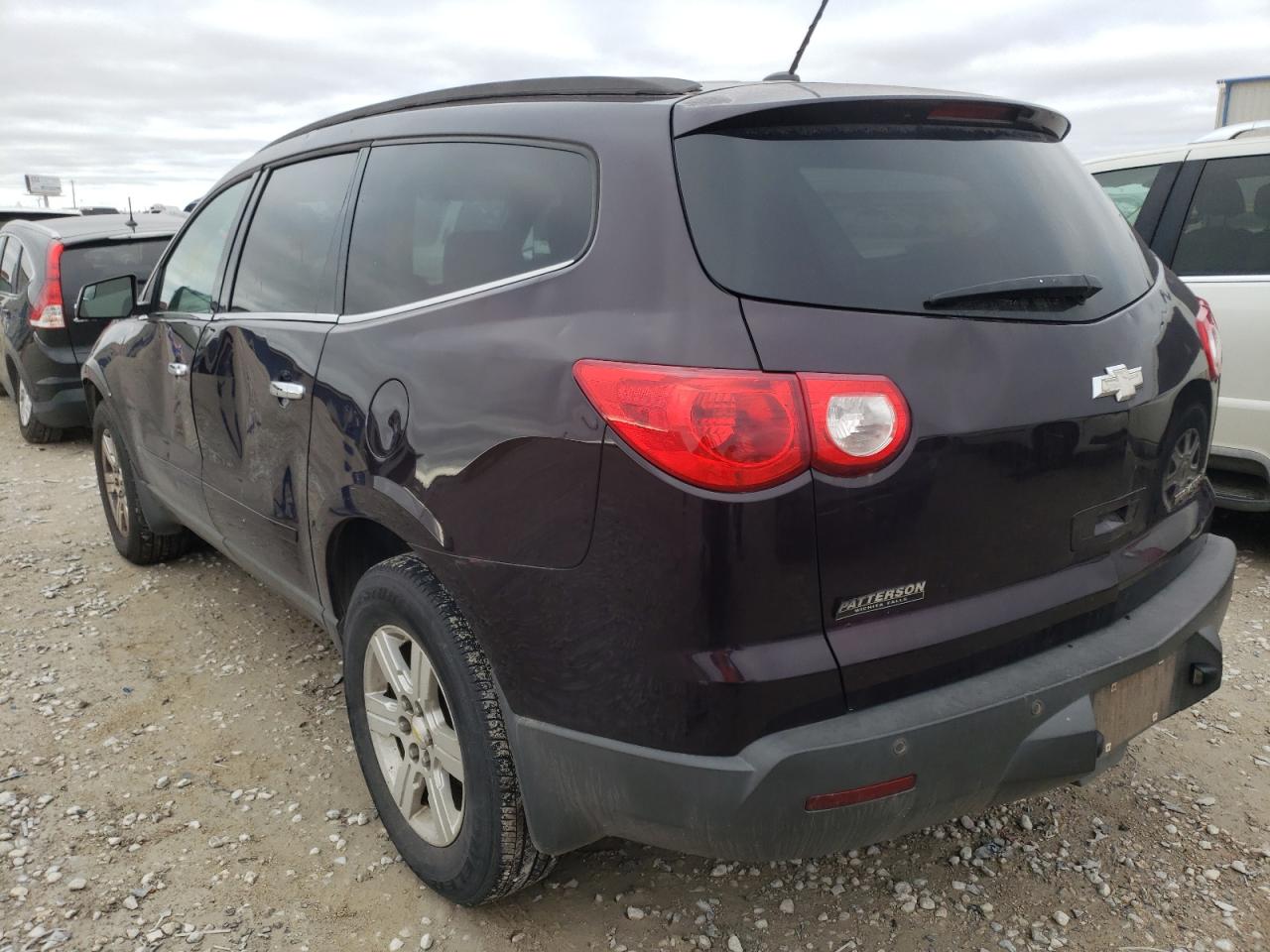 Photo 3 from auction – 2010 CHEVROLET TRAVERSE L with VIN 1GNLVFED9AS122611