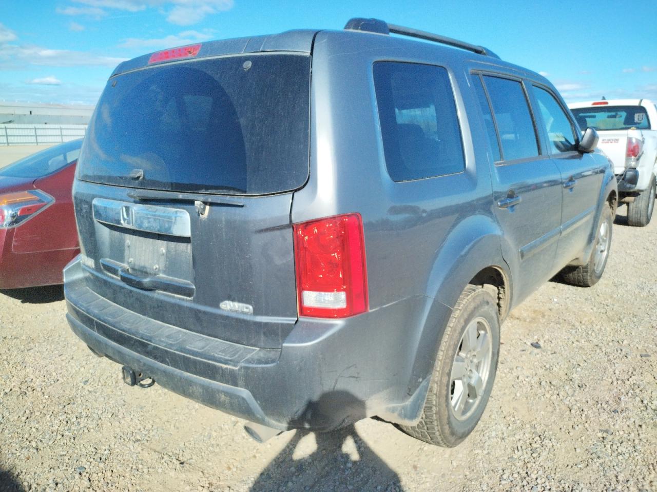 Photo 4 from auction – 2011 HONDA PILOT EXL with VIN 5FNYF4H55BB027983