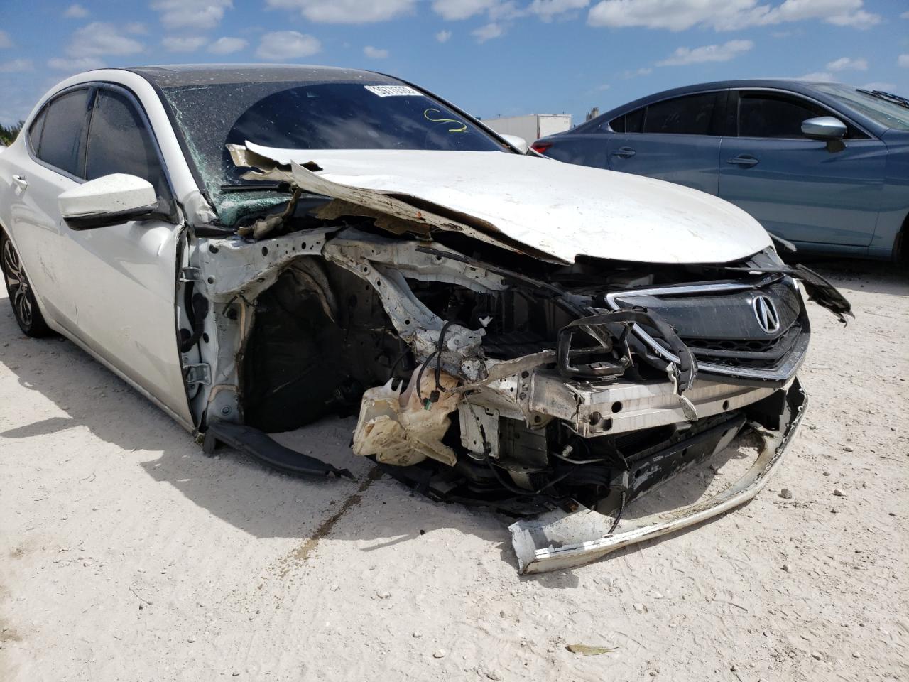 Photo 9 from auction – 2015 ACURA TLX TECH with VIN 19UUB1F55FA019216