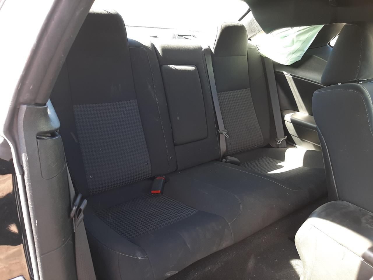 Photo 6 from auction – 2019 DODGE CHALLENGER with VIN 2C3CDZBTXKH660871