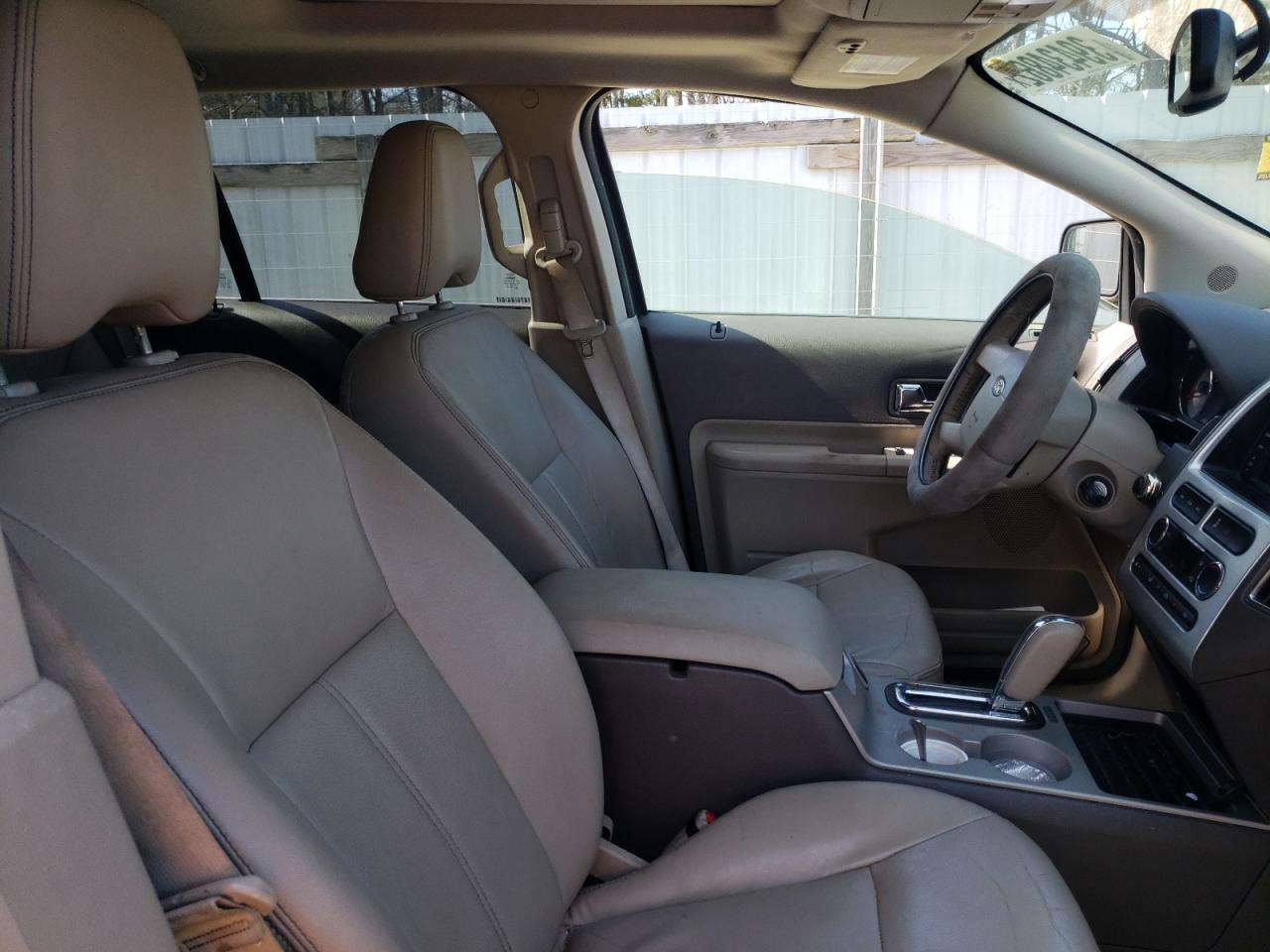 Photo 5 from auction – 2010 FORD EDGE LIMIT with VIN 2FMDK4KC3ABB44311