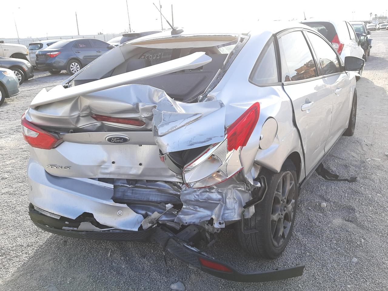 Photo 4 from auction – 2013 FORD FOCUS SE with VIN 1FADP3F29DL158807
