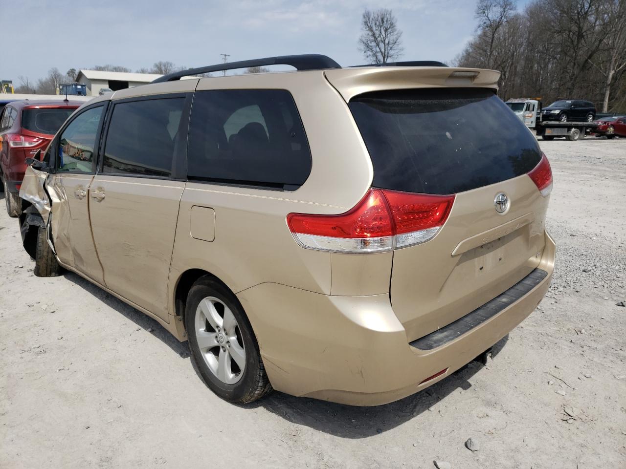 Photo 3 from auction – 2012 TOYOTA SIENNA LE with VIN 5TDKK3DC9CS240870