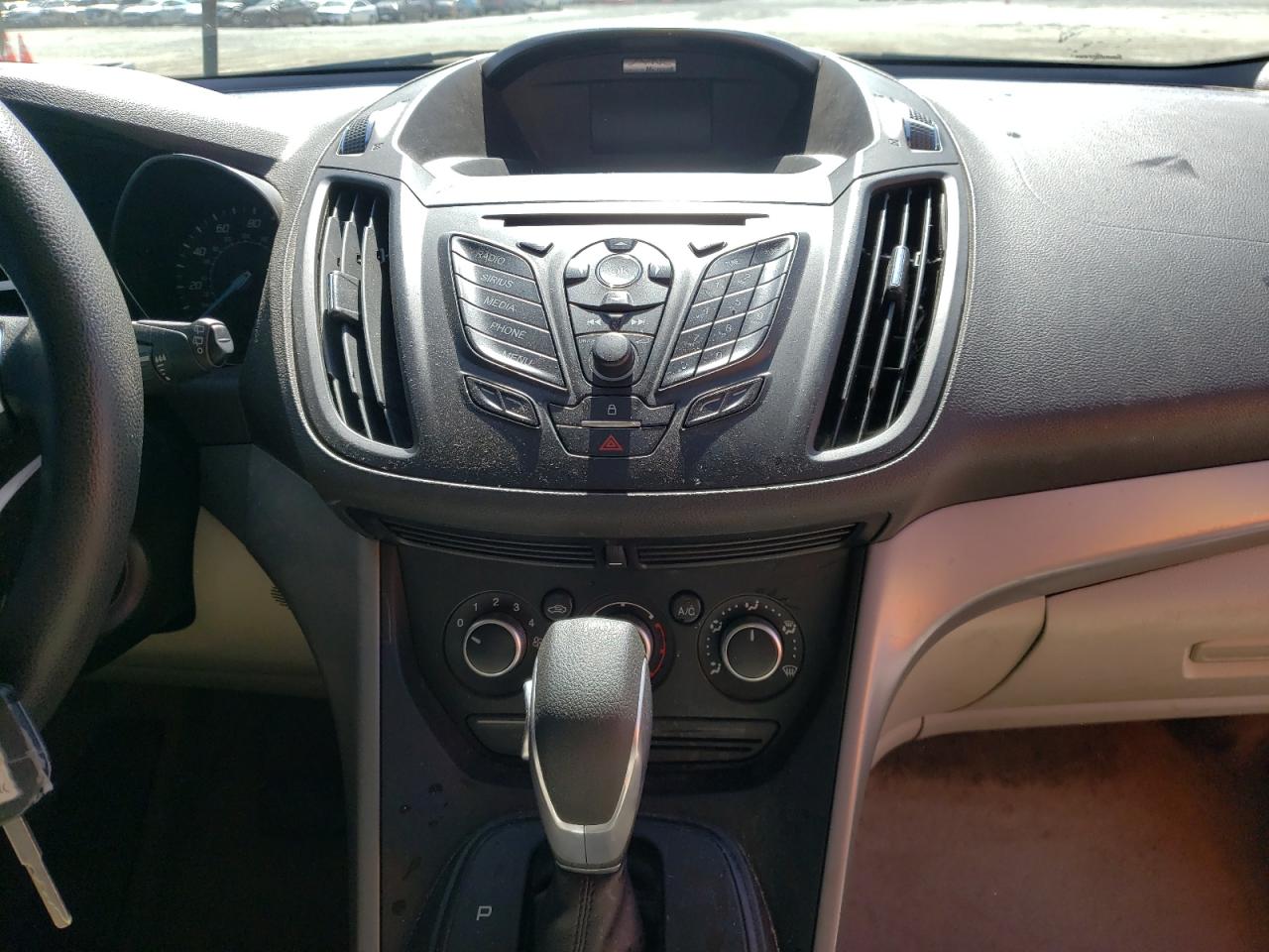Photo 9 from auction – 2015 FORD ESCAPE SE with VIN 1FMCU0GX3FUB25138