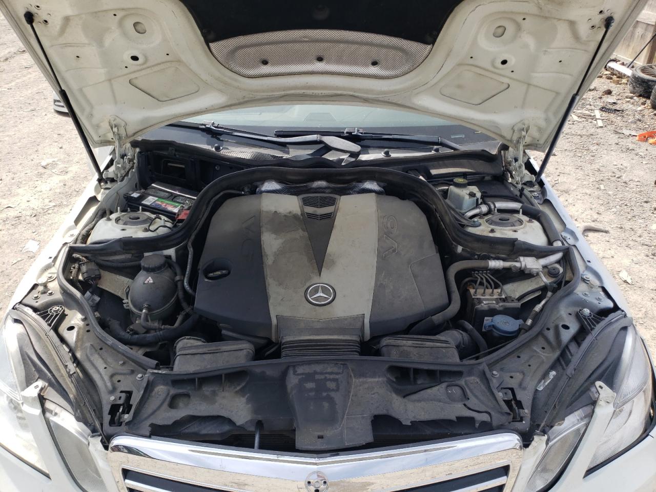 Photo 7 from auction – 2011 MERCEDES-BENZ E 350 BLUE with VIN WDDHF2EB4BA468498