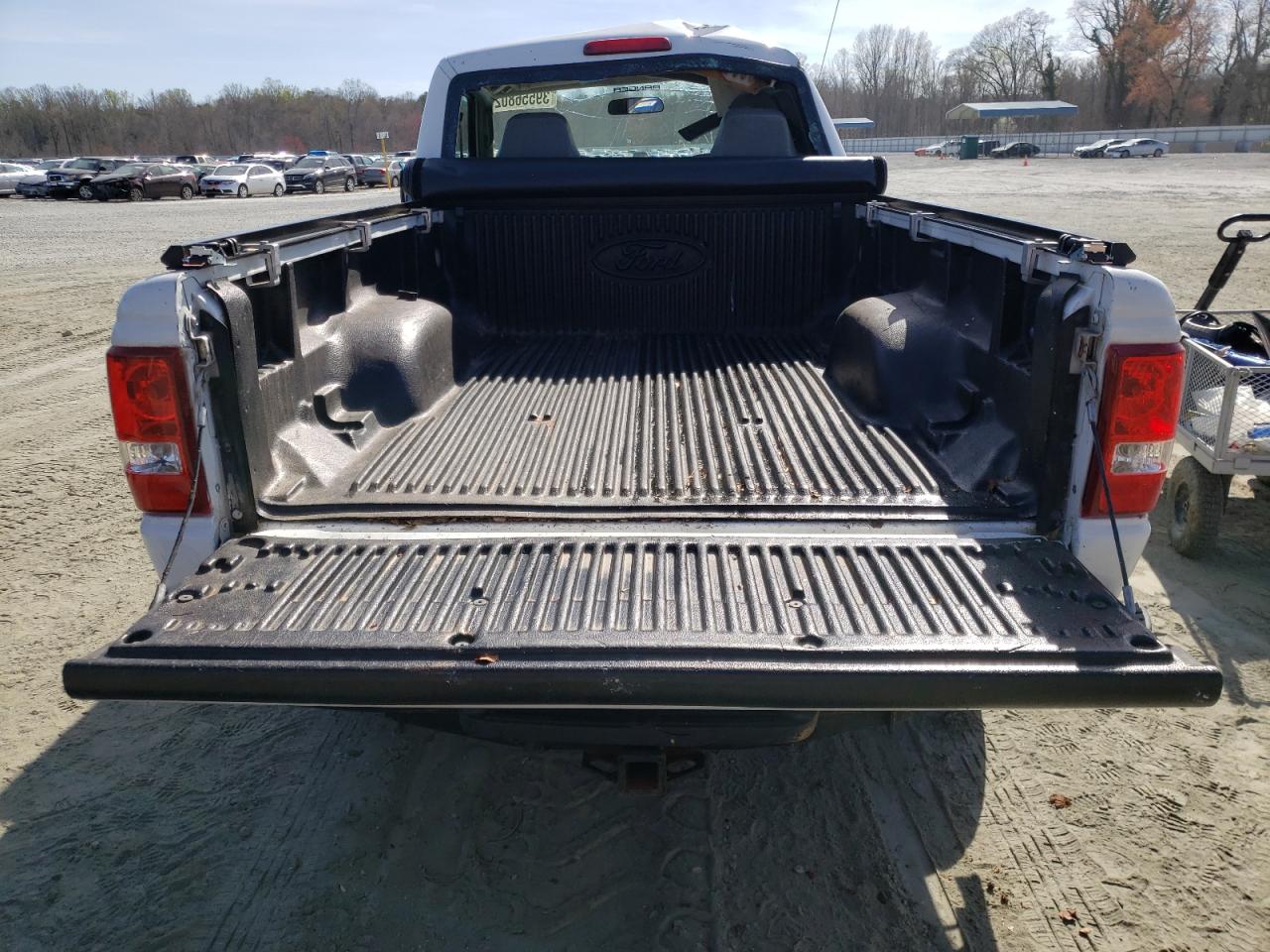Photo 6 from auction – 2009 FORD RANGER with VIN 1FTYR10D49PA51054
