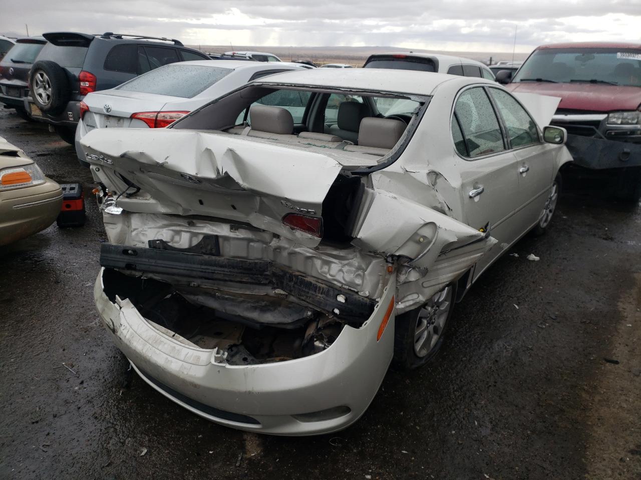 Photo 4 from auction – 2003 LEXUS ES 300 with VIN JTHBF30GX30107503
