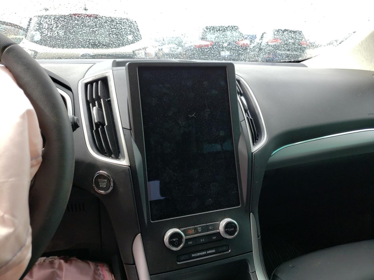 Photo 9 from auction – 2021 FORD EDGE SEL with VIN 2FMPK4J92MBA43915